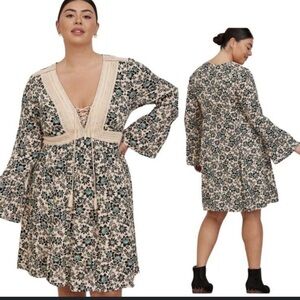 Torrid Floral Mini Gauze Lace-Up Skater Dress Size 1